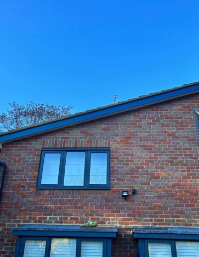 finished-installation-of-soffit-and-fascia